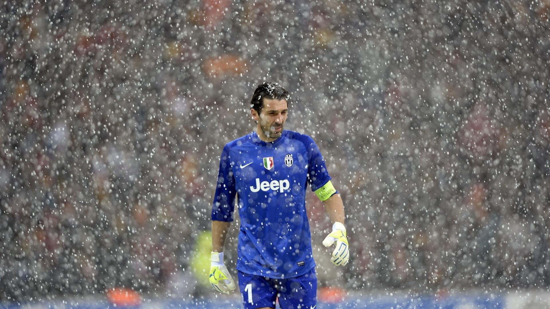 胡贝特·科斯技术动作完美助力夺冠，胡贝尔特